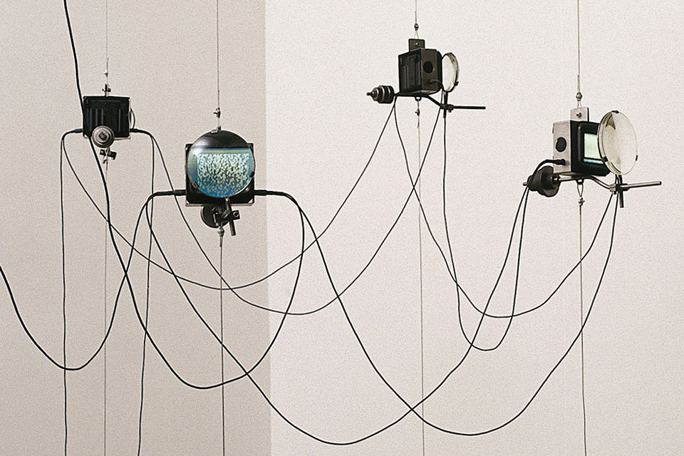 video objects suspended in space, detail