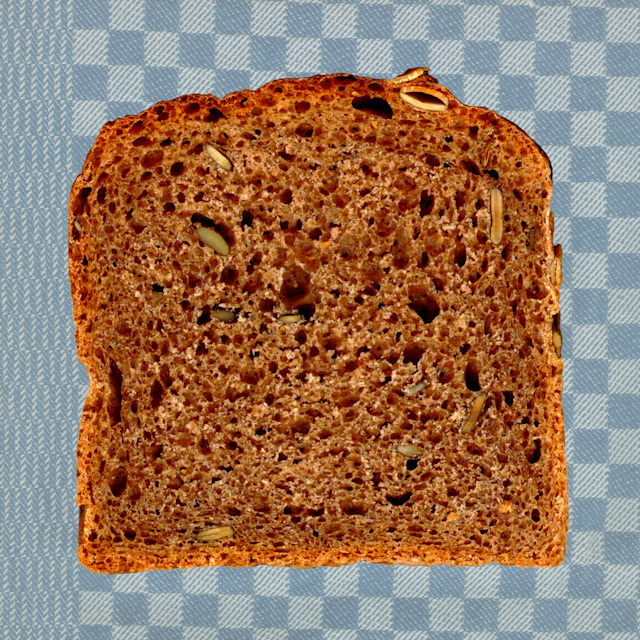 slice of bread, Kuerbiskernbrot